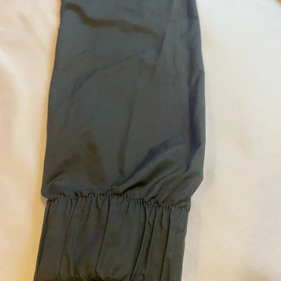 Women’s Nike Zippered Running Jacket / Windbreaker, Size M. - Picture 7 of 7